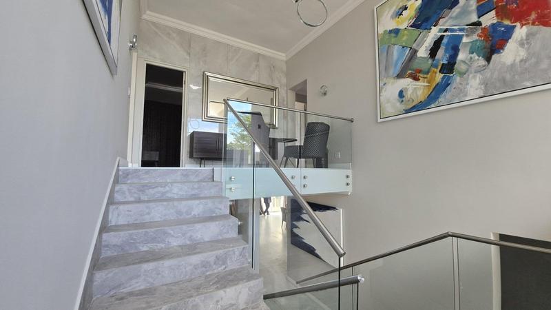 5 Bedroom Property for Sale in The Islands Estates North West
